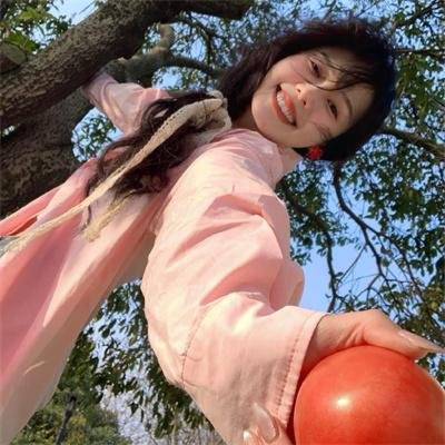 派遣女公关彩华